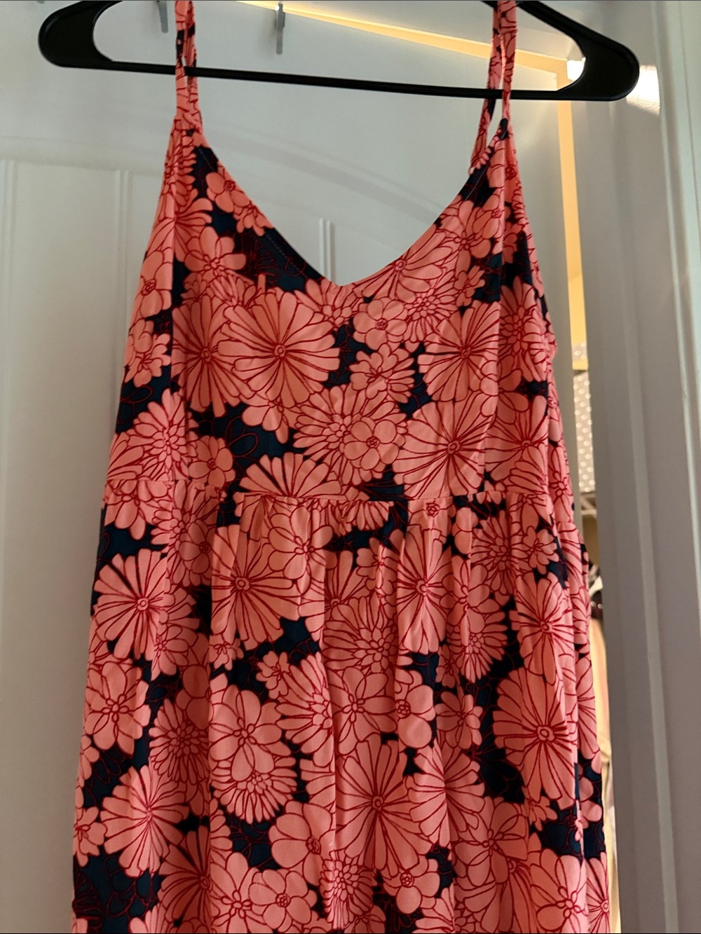Isabel coral and navy Floral Maternity - Picture 2 of 3